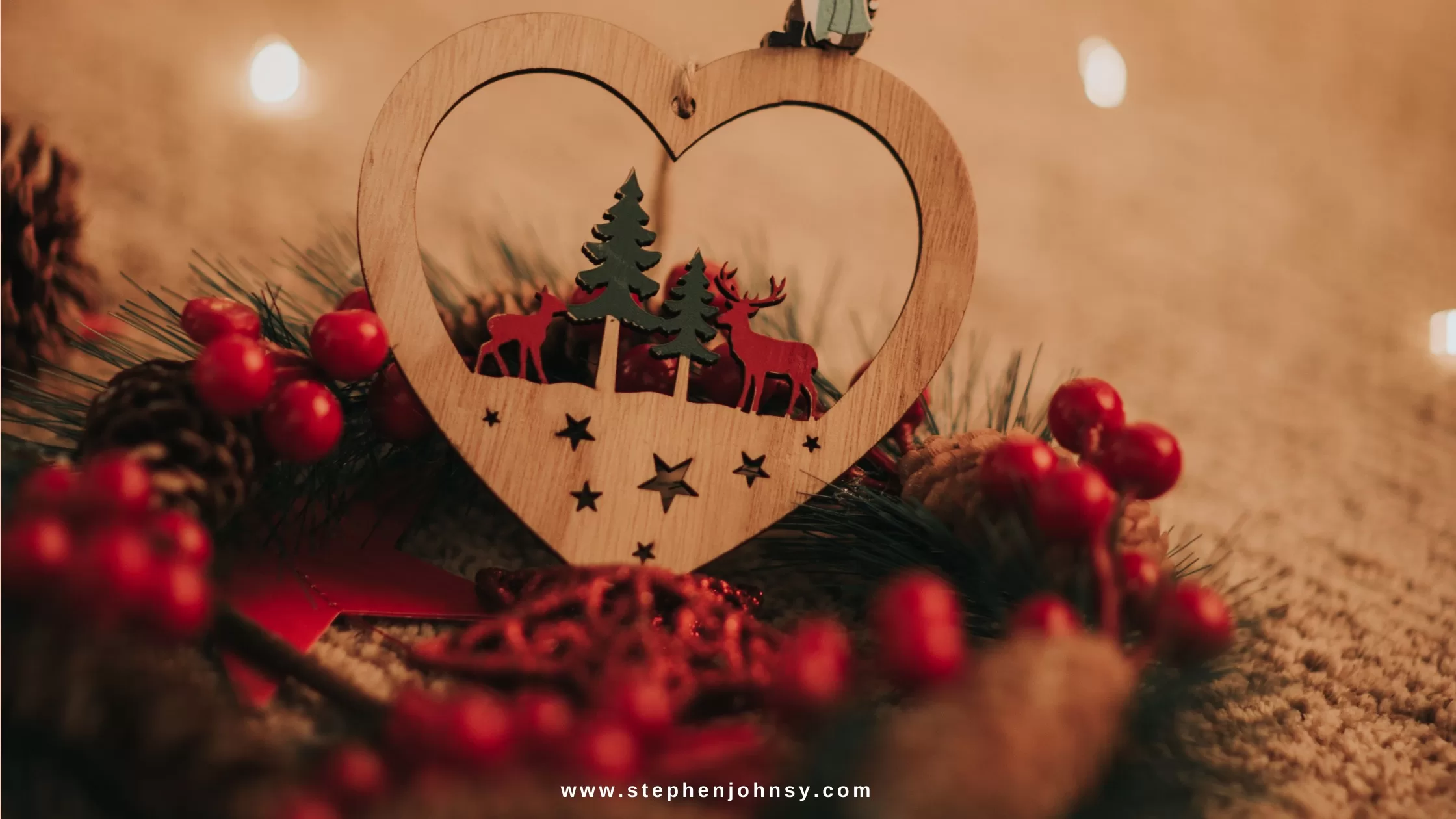 Healthy during the holidays Blog Banner jpg Staying Healthy During Holiday Season